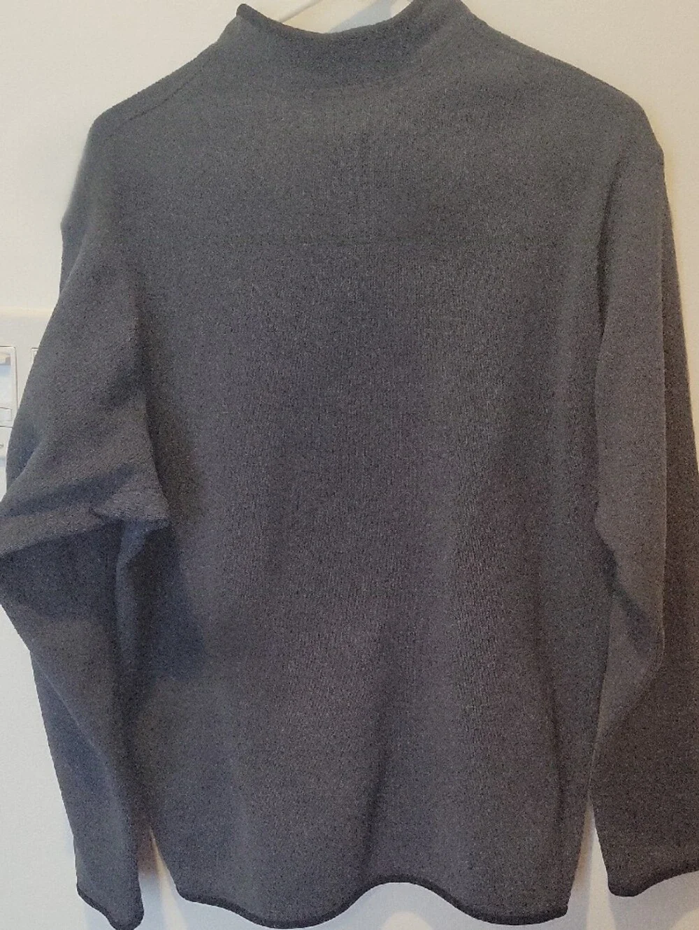 Arc'teryx Dark Gray Half-Zip Fleece Pullover